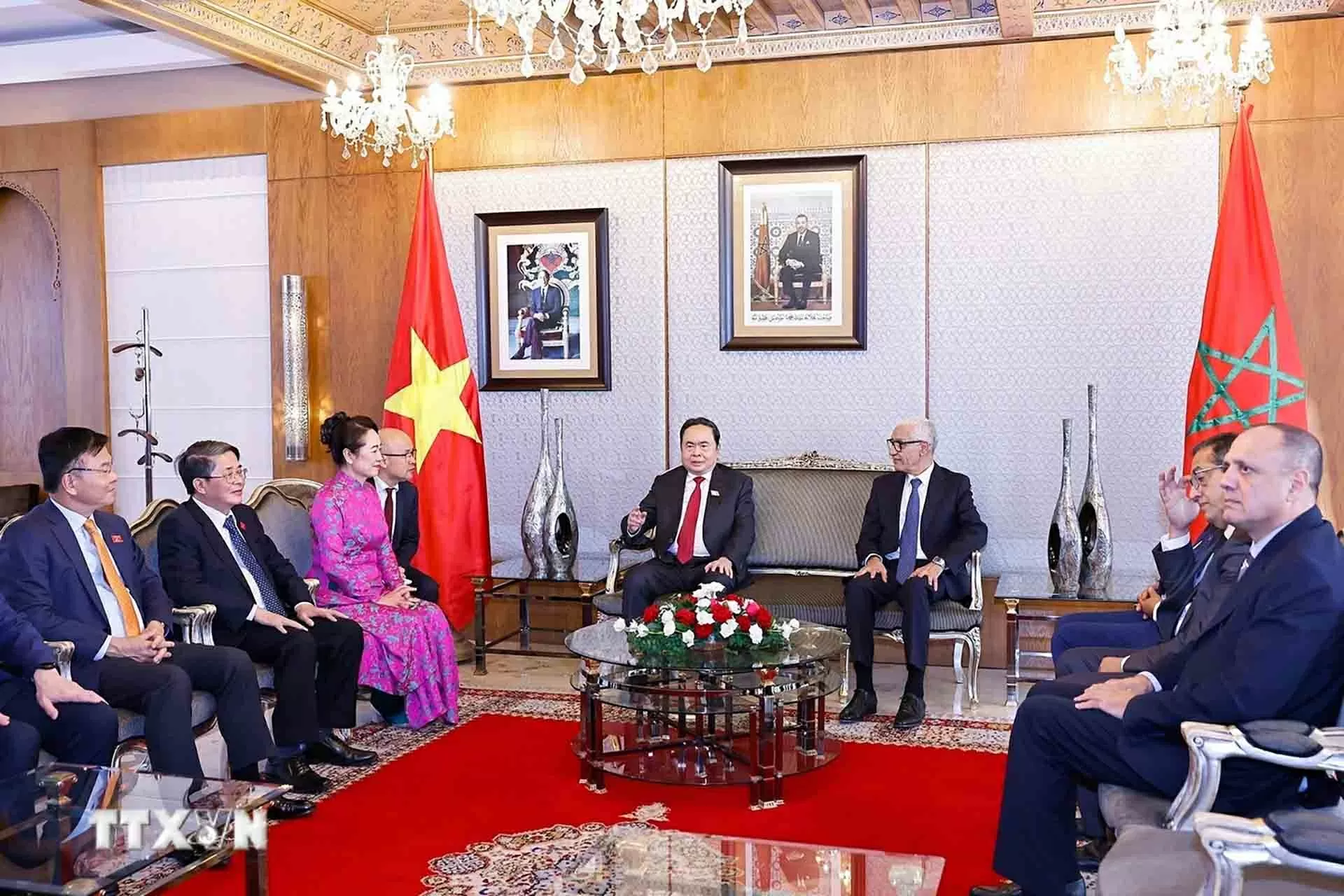 Chủ tịch Quốc hội Trần Thanh Mẫn và Phu nhân tới Rabat, bắt đầu chuyến thăm chính thức Morocco