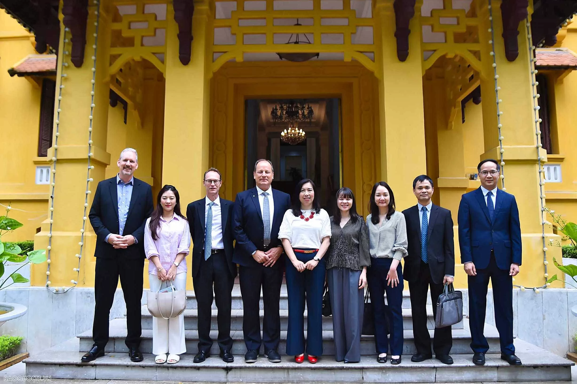 Thứ trưởng Lê Thị Thu Hằng tiếp Chủ tịch kiêm Tổng giám đốc Công ty năng lượng Jadestone