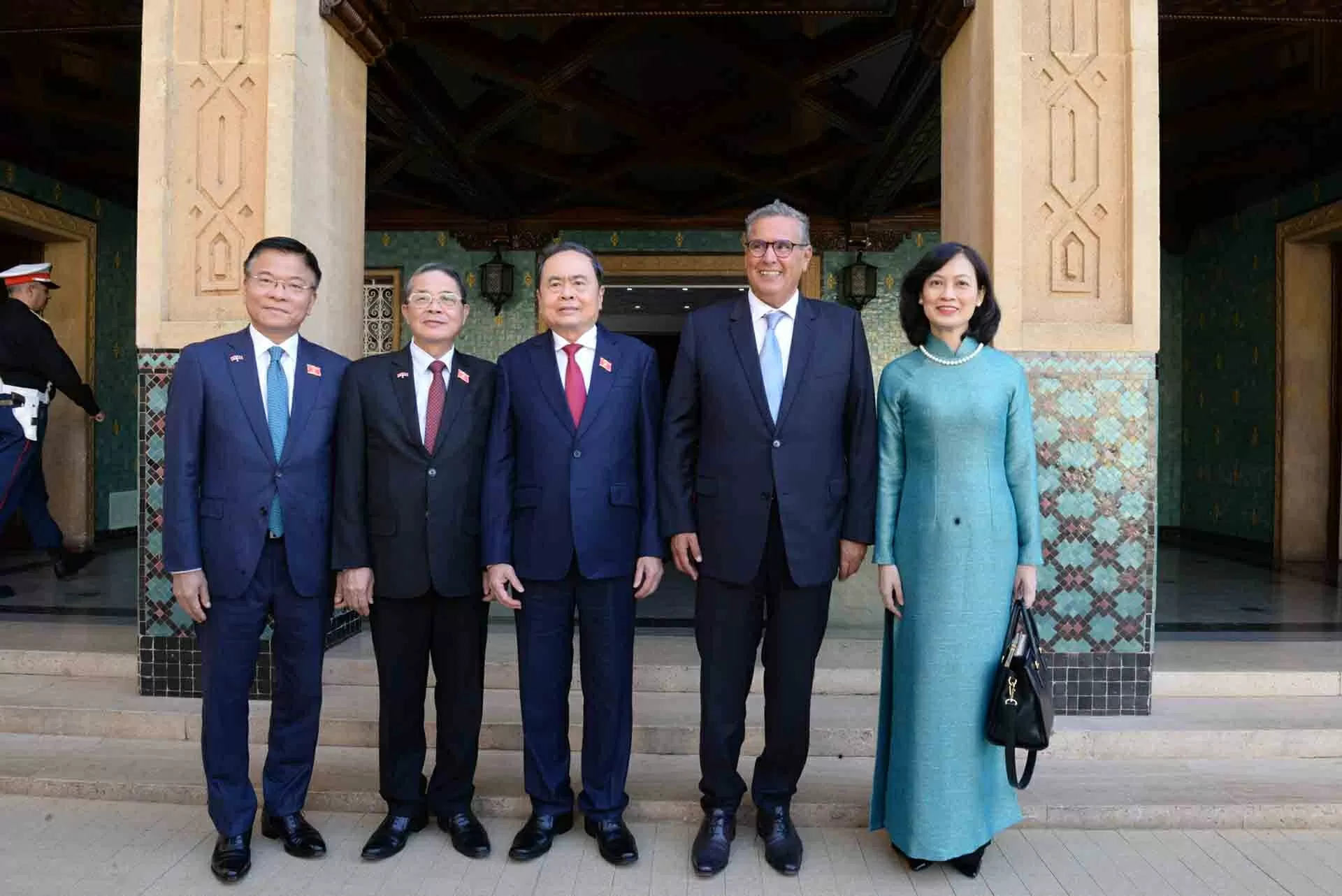 Chủ tịch Quốc hội Trần Thanh Mẫn hội kiến Thủ tướng Morocco Aziz Akhannouch