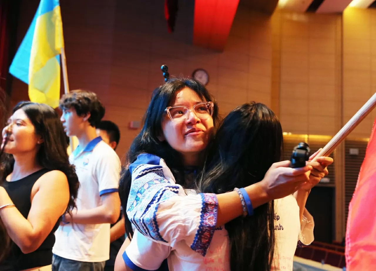 Bế mạc Trại hè Việt Nam 2025: Kỷ niệm về quê hương sẽ luôn đọng lại trong tâm trí Bế mạc Trại hè Việt Nam 2025: Kỷ niệm về quê hương sẽ luôn đọng lại trong tâm trí