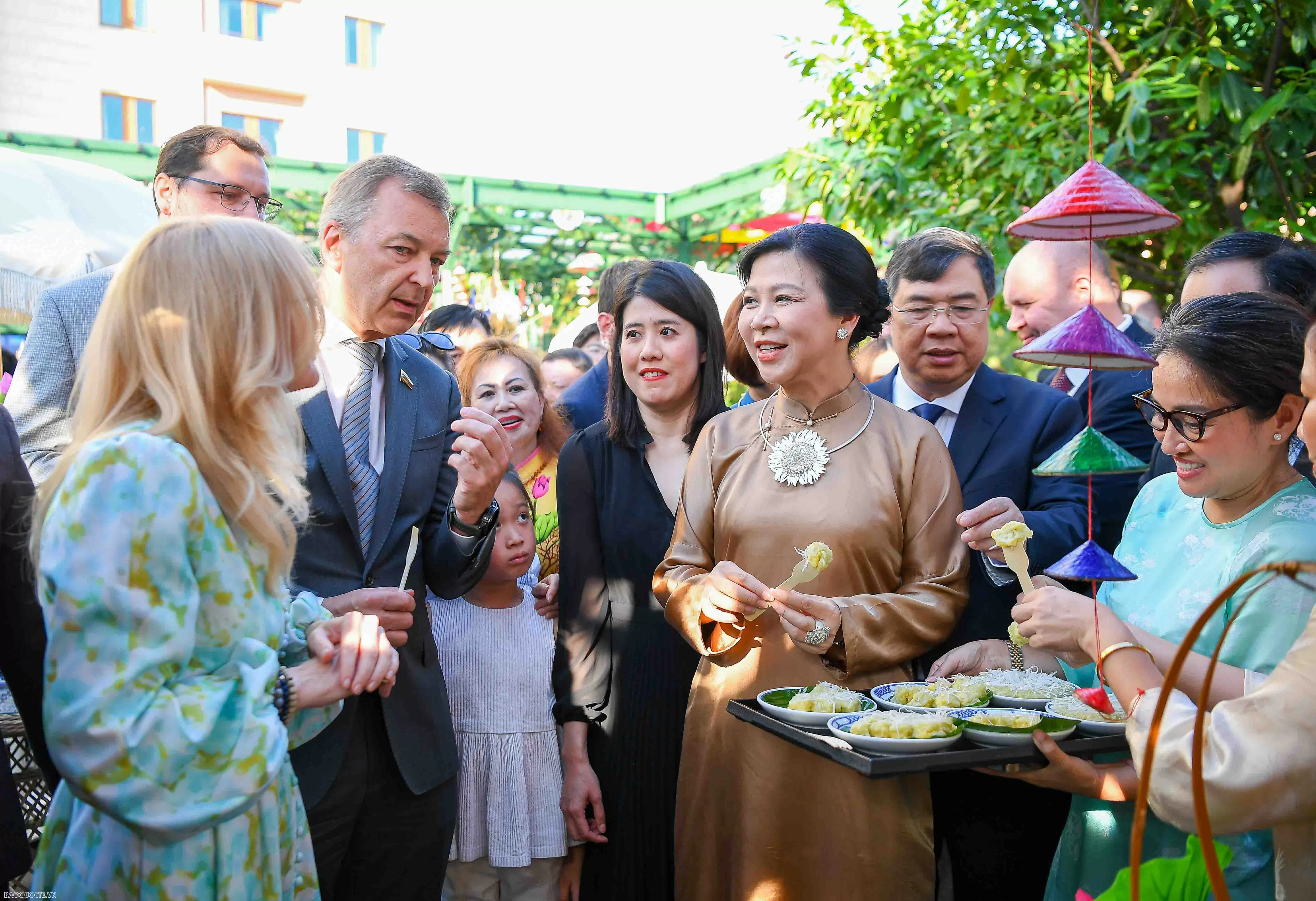 Chiều 25/7, tại Quảng trường Đỏ - trung tâm của nước Nga và Moscow - Lễ hội Văn hóa Việt Nam 2025 khai mạc. (Ảnh: Hoàng Hồng)