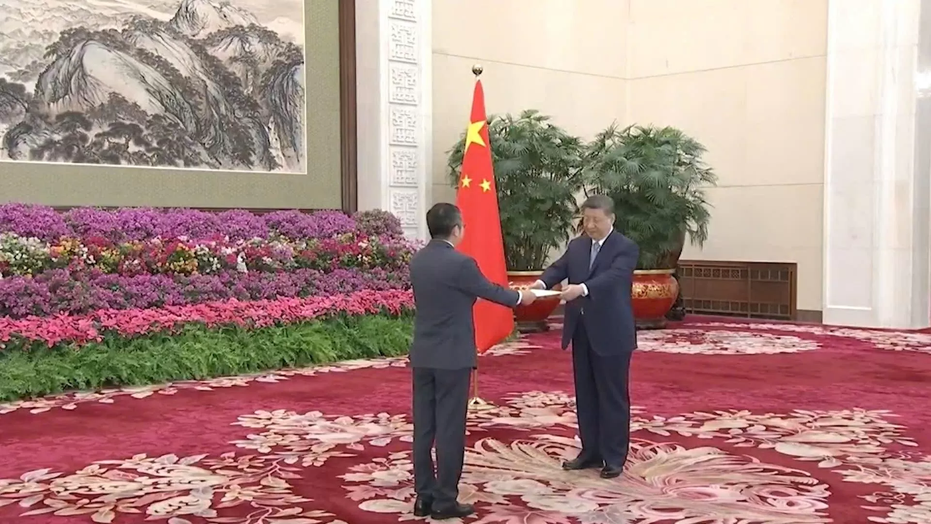 Đại sứ Phạm Thanh Bình trình Thư Ủy nhiệm lên Chủ tịch Trung Quốc Tập Cận Bình