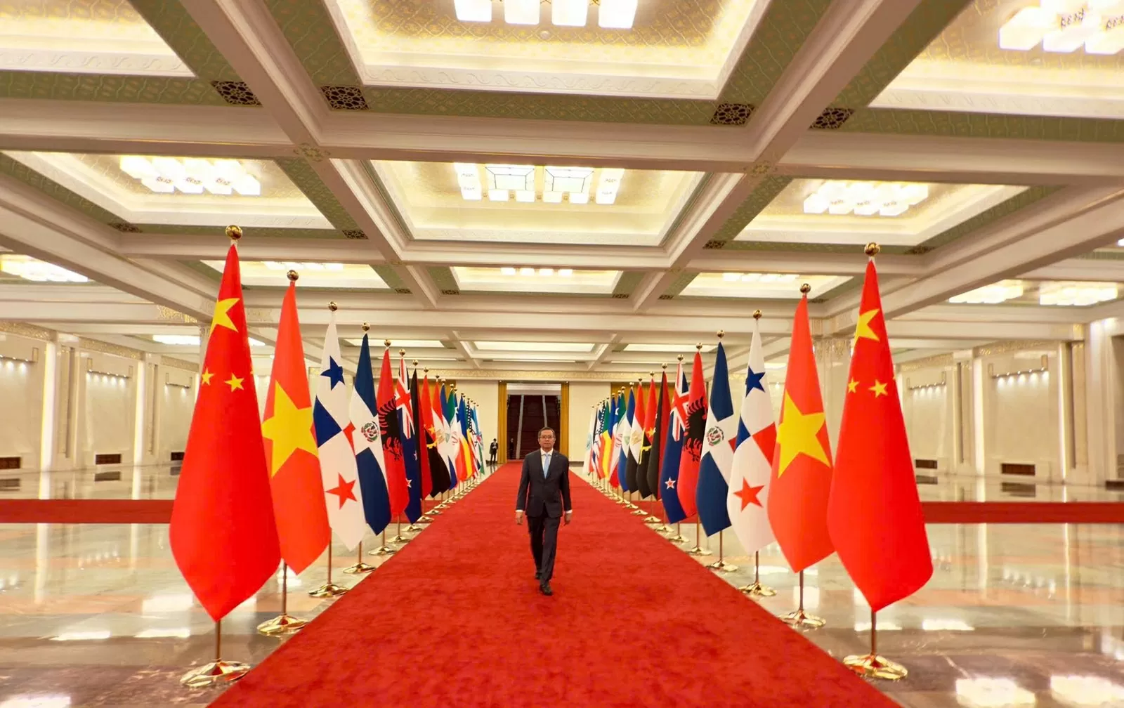 Đại sứ Phạm Thanh Bình trình Thư Ủy nhiệm lên Chủ tịch Trung Quốc Tập Cận Bình