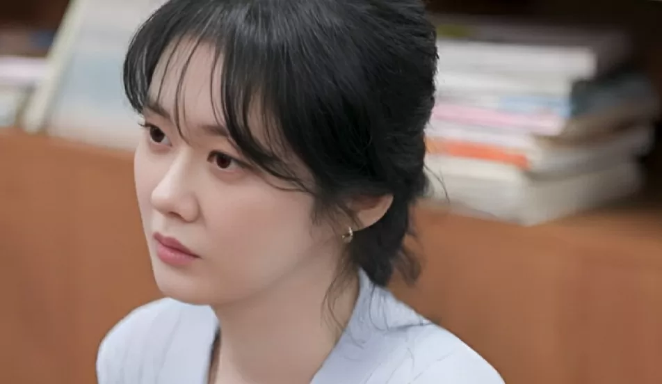 Nữ diễn viên nổi tiếng áp lực vì gương mặt trẻ thơ dù đã ở tuổi U50 Nữ diễn viên nổi tiếng áp lực vì gương mặt trẻ thơ dù đã ở tuổi U50