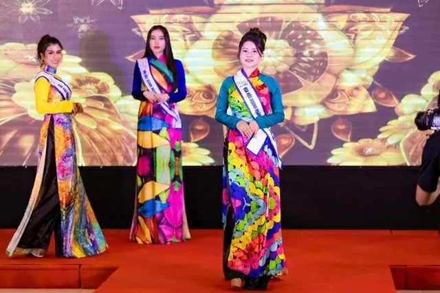 Hoa hậu Trí tuệ 2025 Nguyễn Thị Vân Anh chia sẻ hành trình chinh phục vương miện Hoa hậu Trí tuệ 2025 Nguyễn Thị Vân Anh chia sẻ hành trình chinh phục vương miện