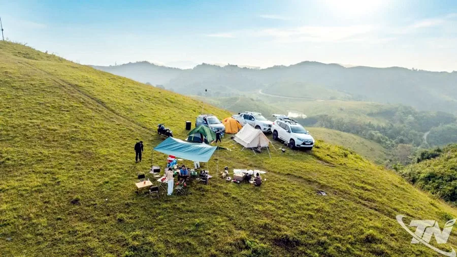 Thảo nguyên Sam Chiêm tại Thái Nguyên - bức tranh miền sơn cước