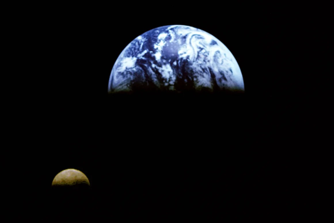 Trái Đất quay nhanh hơn, thế giới đứng trước thay đổi chưa từng có