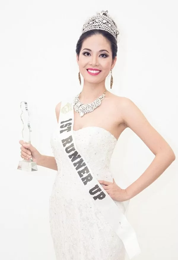 Nguyễn Ngân Hà được đánh giá là một trong những gương mặt triển vọng của giới người đẹp Việt đầu những năm 2000.