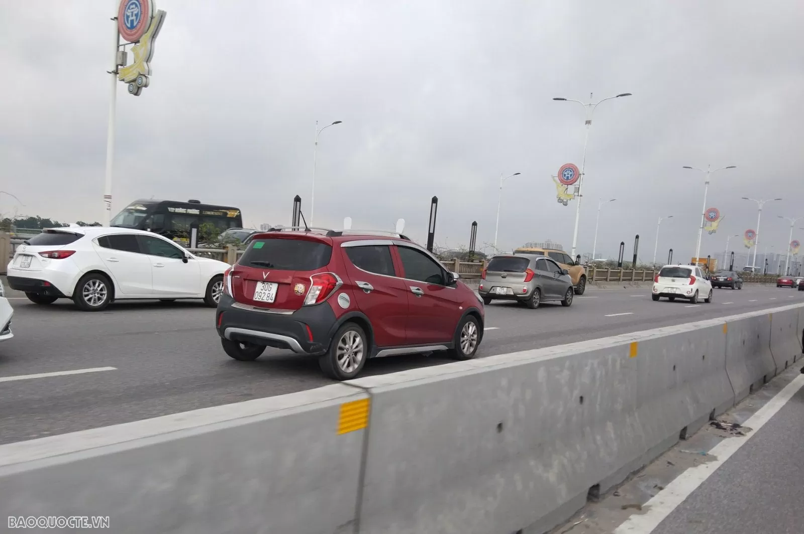 Hao nước làm mát bình phụ xe ô tô: Nguyên nhân và cách khắc phục Hao nước làm mát bình phụ xe ô tô: Nguyên nhân và cách khắc phục