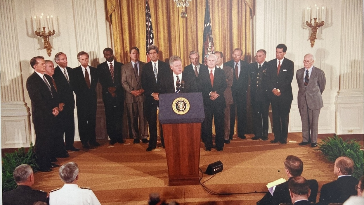 viet nam my coi nguon va nhung tiep xuc dau tien giua hai dan toc