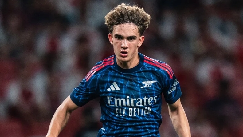 Sao mai 15 tuổi Max Dowman của Arsenal gây sốt ở trận thắng Newcastle