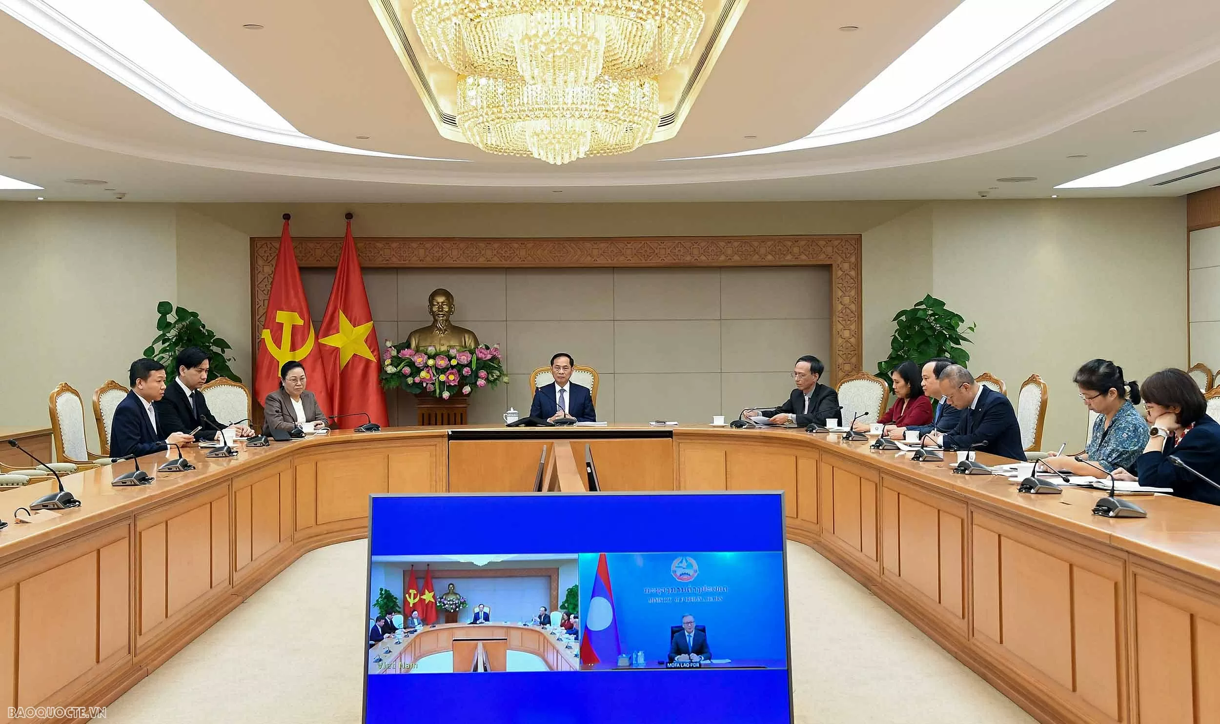 Việt Nam-Lào tăng cường phối hợp chiến lược, thúc đẩy quan hệ hữu nghị vĩ đại và hợp tác toàn diện Việt Nam - Lào tăng cường phối hợp chiến lược, thúc đẩy quan hệ hữu nghị vĩ đại và hợp tác toàn diện