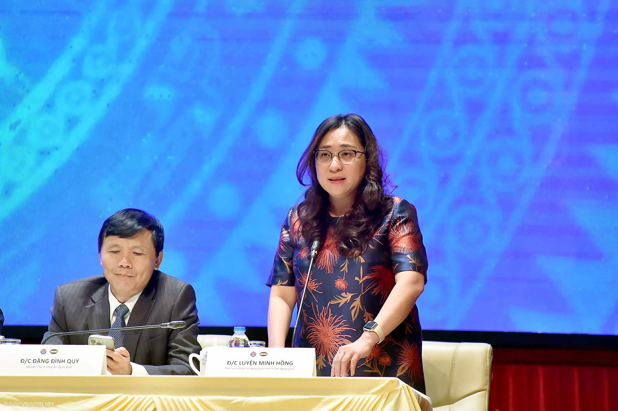 Viết tiếp chặng đường 80 năm vẻ vang của ngành Ngoại giao Việt Nam, đưa đất nước vào kỷ nguyên mới Viết tiếp chặng đường 80 năm vẻ vang của ngành Ngoại giao Việt Nam, đưa đất nước vào kỷ nguyên mới