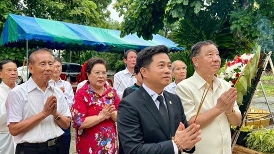 Kỷ niệm Ngày Thương binh - Liệt sĩ tại Khon Kaen (Thái Lan)