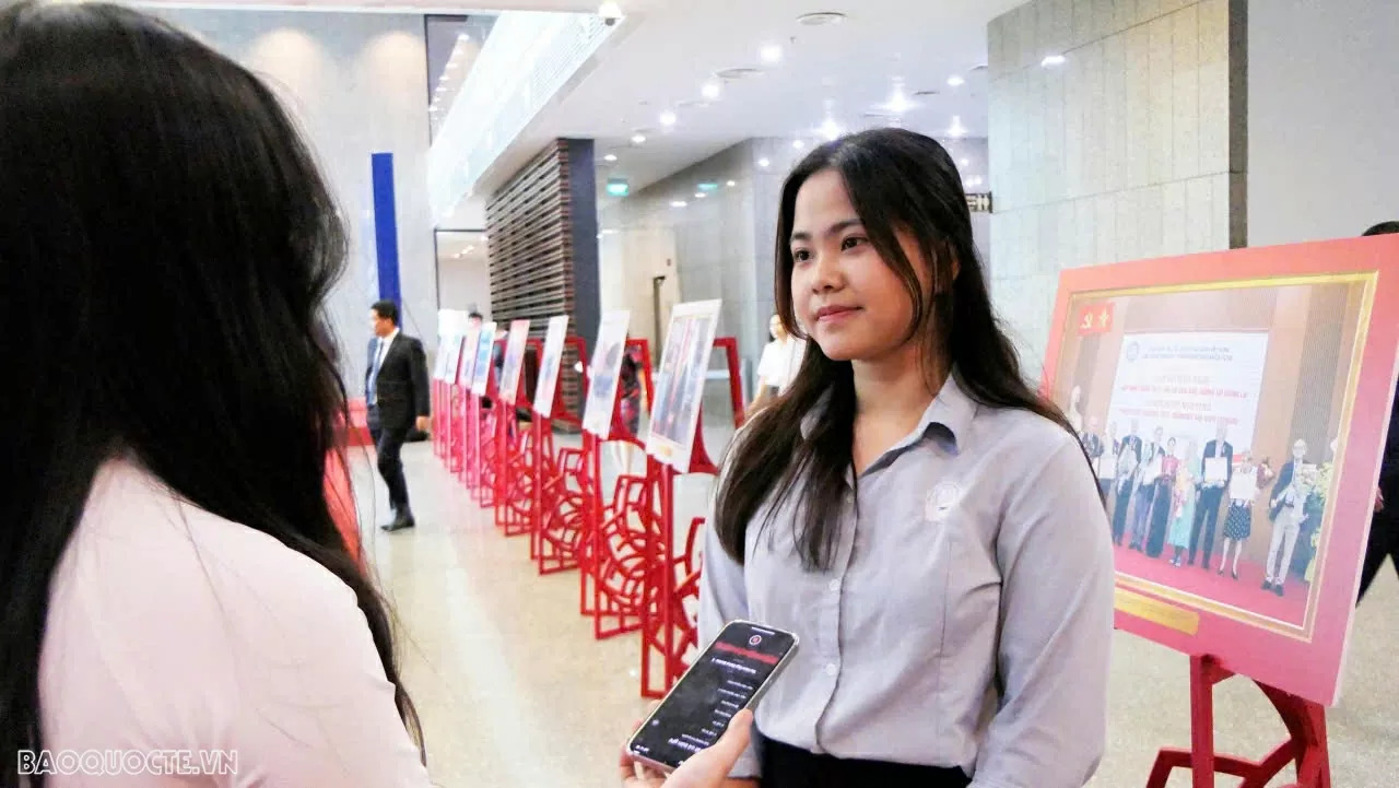 Viết tiếp chặng đường 80 năm vẻ vang của ngành Ngoại giao Việt Nam, đưa đất nước vào kỷ nguyên mới Viết tiếp chặng đường 80 năm vẻ vang của ngành Ngoại giao Việt Nam, đưa đất nước vào kỷ nguyên mới