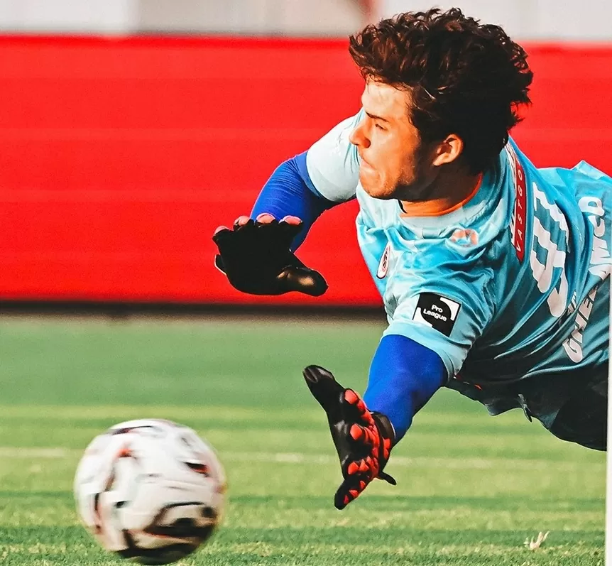 Thủ môn tuyển Bỉ Senne Lammens công khai ‘thả thính’ Man Utd