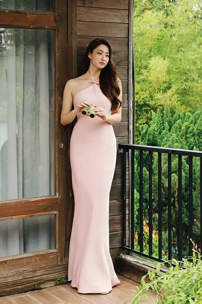 Hoa hậu Lương Thùy Linh