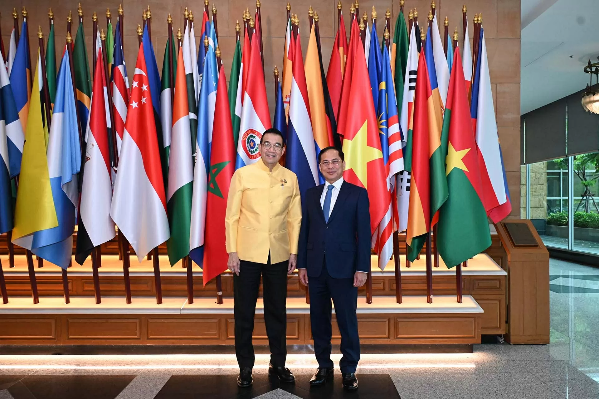 Ba thập kỷ Việt Nam trong ASEAN: Hải trình vươn ra biển lớn Ba thập kỷ Việt Nam trong ASEAN: Hải trình vươn ra biển lớn