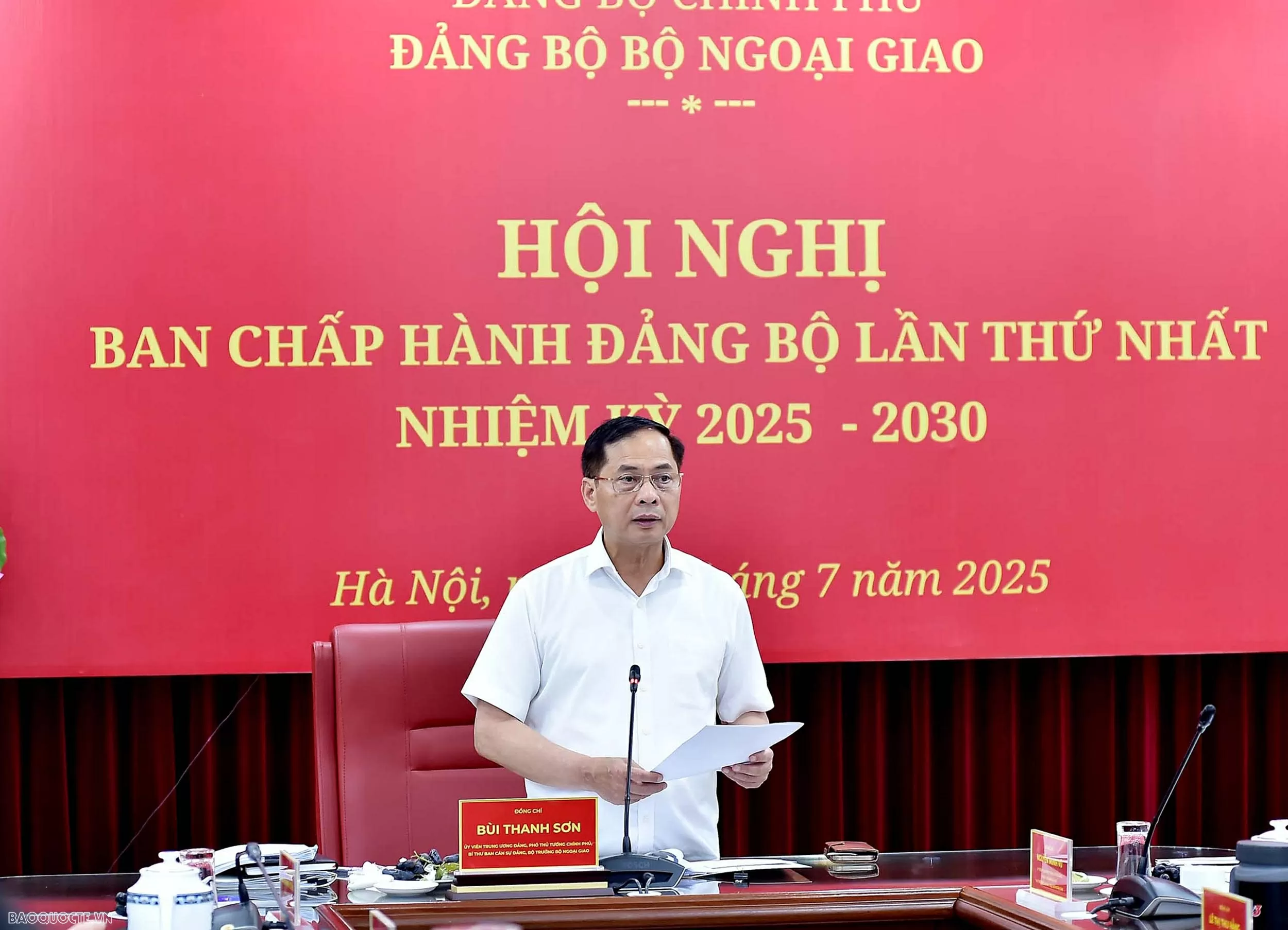 Bộ Ngoại giao tổ chức Hội nghị Ban Chấp hành Đảng bộ lần thứ nhất, nhiệm kỳ 2025–2030 Bộ Ngoại giao tổ chức Hội nghị Ban Chấp hành Đảng bộ lần thứ nhất nhiệm kỳ 2025-2030