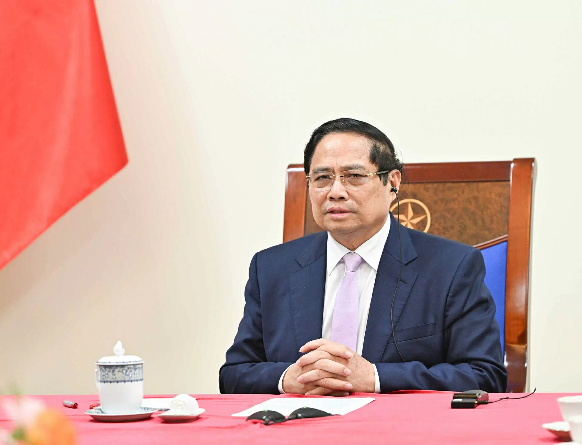 Thủ tướng Phạm Minh Chính điện đàm với Thủ tướng Malaysia Anwar Ibrahim