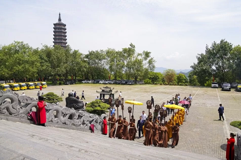 Chính phủ Pakistan trao tặng phẩm quý cho Giáo hội Phật giáo Việt Nam