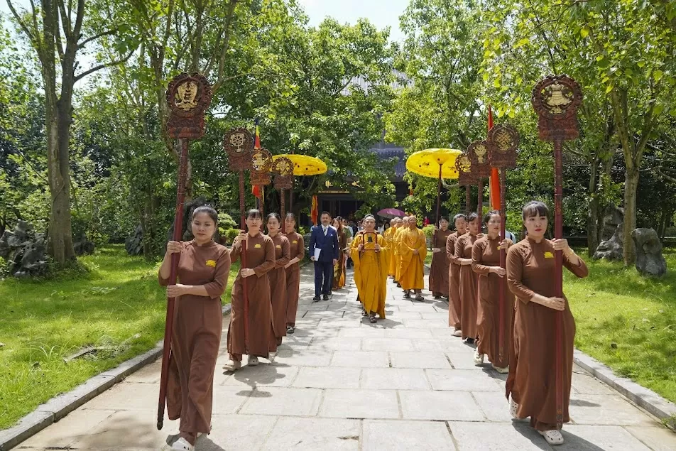 Chính phủ Pakistan trao tặng phẩm quý cho Giáo hội Phật giáo Việt Nam