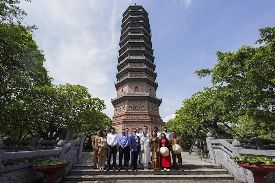 Chính phủ Pakistan trao tặng phẩm quý cho Giáo hội Phật giáo Việt Nam