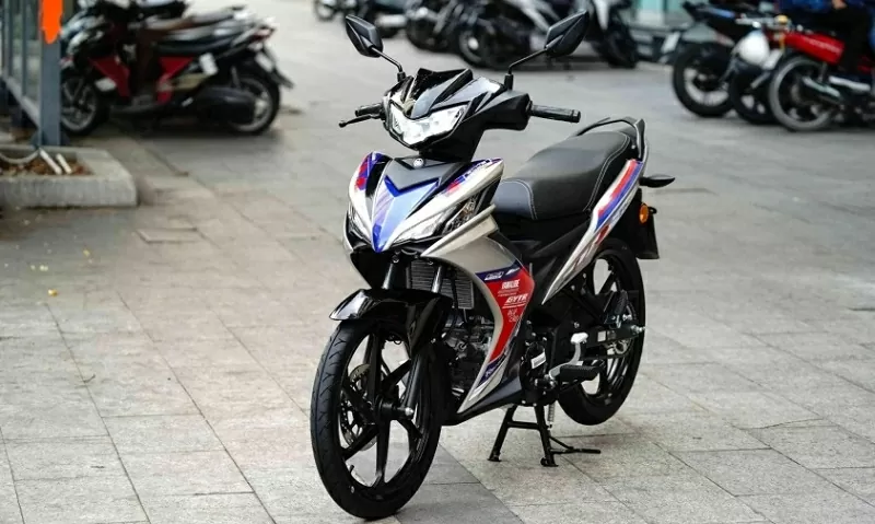 Yamaha 135LC Fi Red Racer mang phong cách thiết kế thể thao và sắc nét
