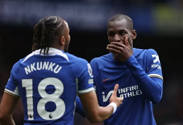 Chelsea gợi ý Man Utd đổi Garnacho lấy 2 tiền đạo