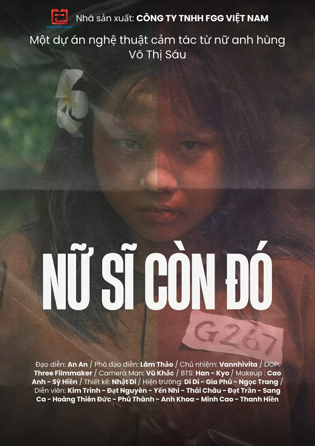 Áp phích phim ‘Nữ sĩ còn đó’.