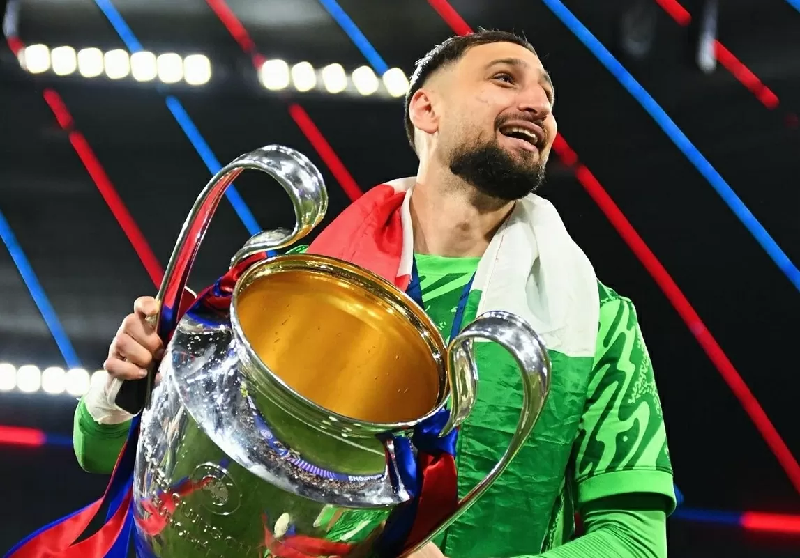 Man Utd gia nhập cuộc đua giành thủ môn Donnarumma