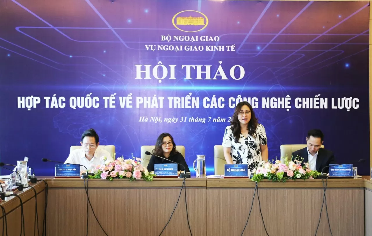 Hợp tác quốc tế phát triển các công nghệ chiến lược