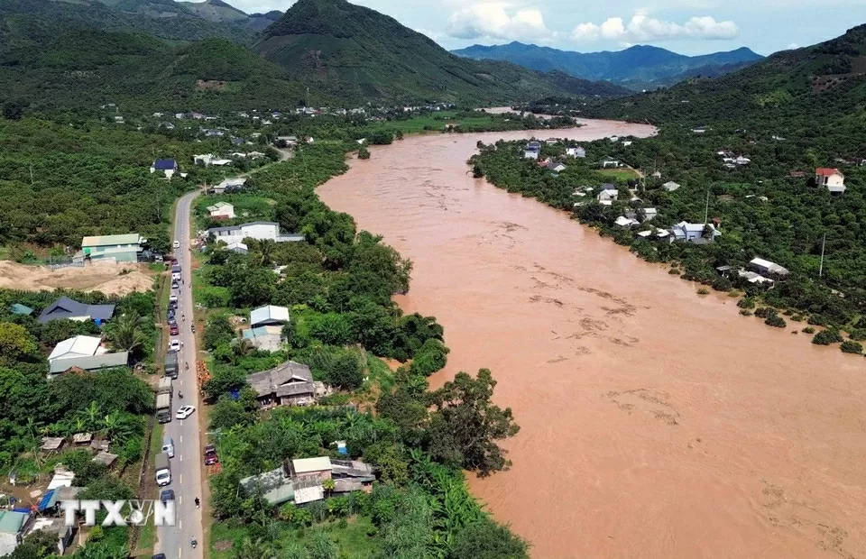 Sơn La: Nước sông Mã lên nhanh