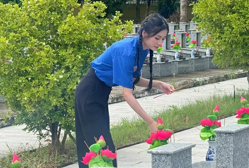 Hoa hậu Môi trường thế giới Nguyễn Thanh Hà đồng hành cùng chương trình Kỳ nghỉ hồng