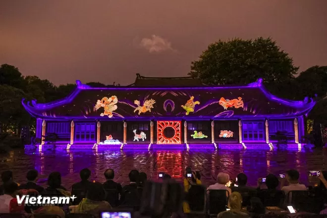 Hà Nội “đánh thức” các di tích lịch sử với các tour đêm độc đáo. (Ảnh: Vietnam+)