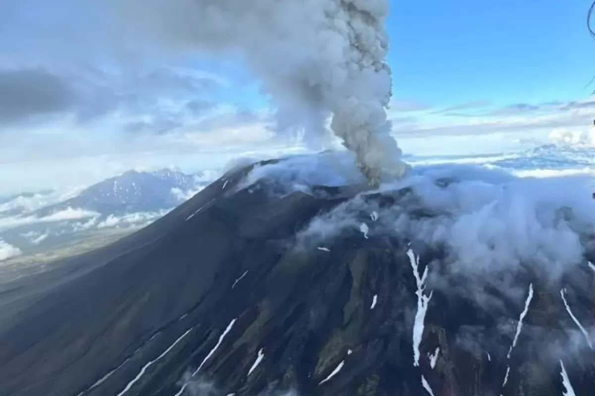 Nga cảnh báo nguy cơ xảy ra sóng thần ở Kamchatka, sau khi động đất khiến núi lửa từng ngủ yên 600 năm 'thức giấc'