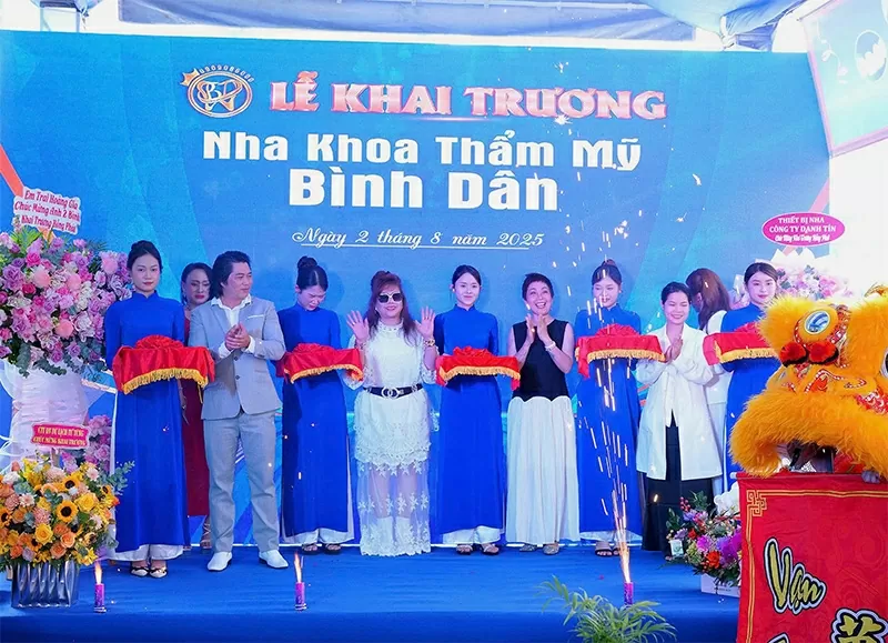 Nha khoa Bình Dân: Bước tiến mới trên hành trình 'phụng sự' nụ cười Việt