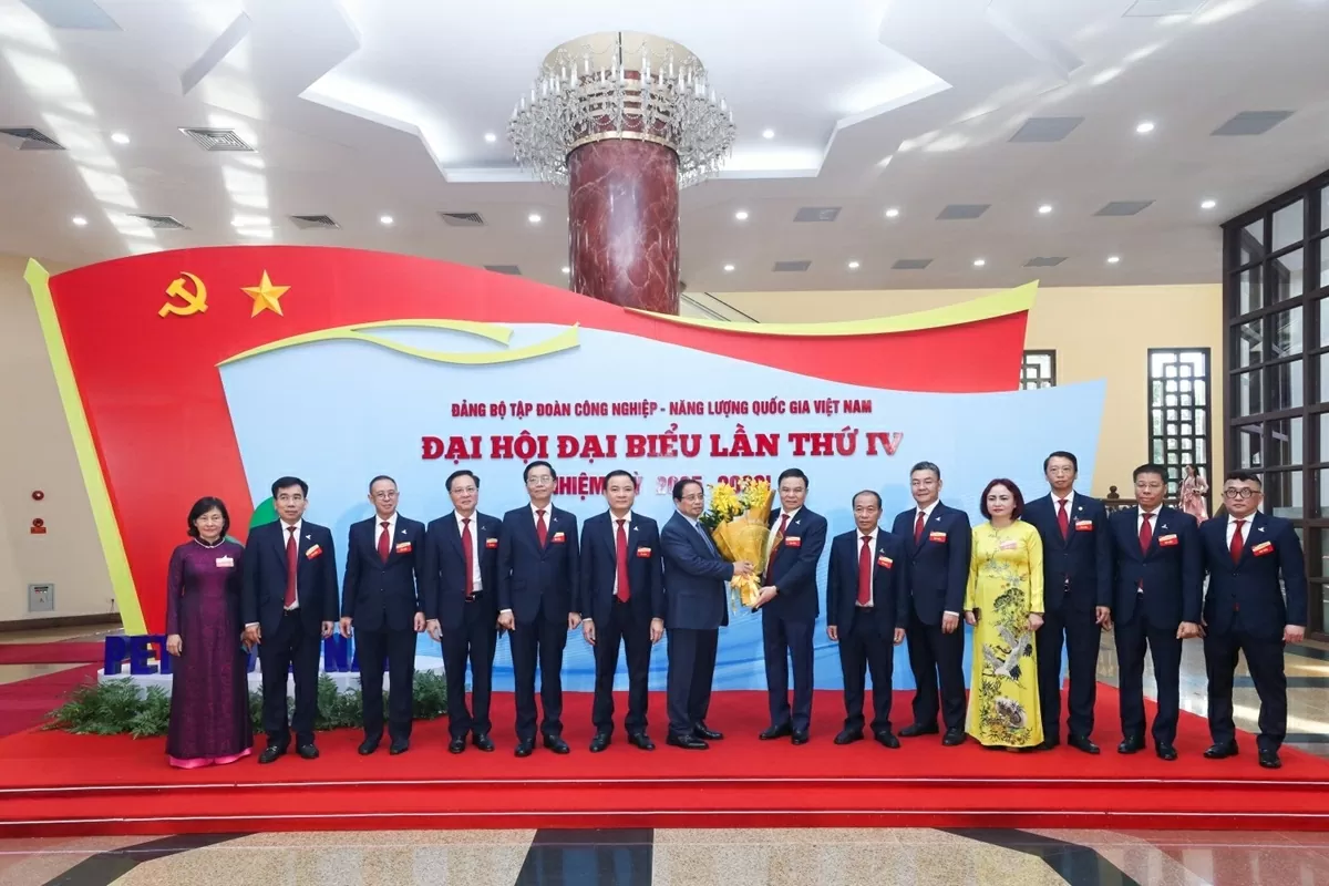 Thủ tướng Chính phủ: Petrovietnam phải vươn tầm, lọt Top 5 doanh nghiệp khu vực Thủ tướng Chính phủ: Petrovietnam phải vươn tầm, lọt Top 5 doanh nghiệp khu vực