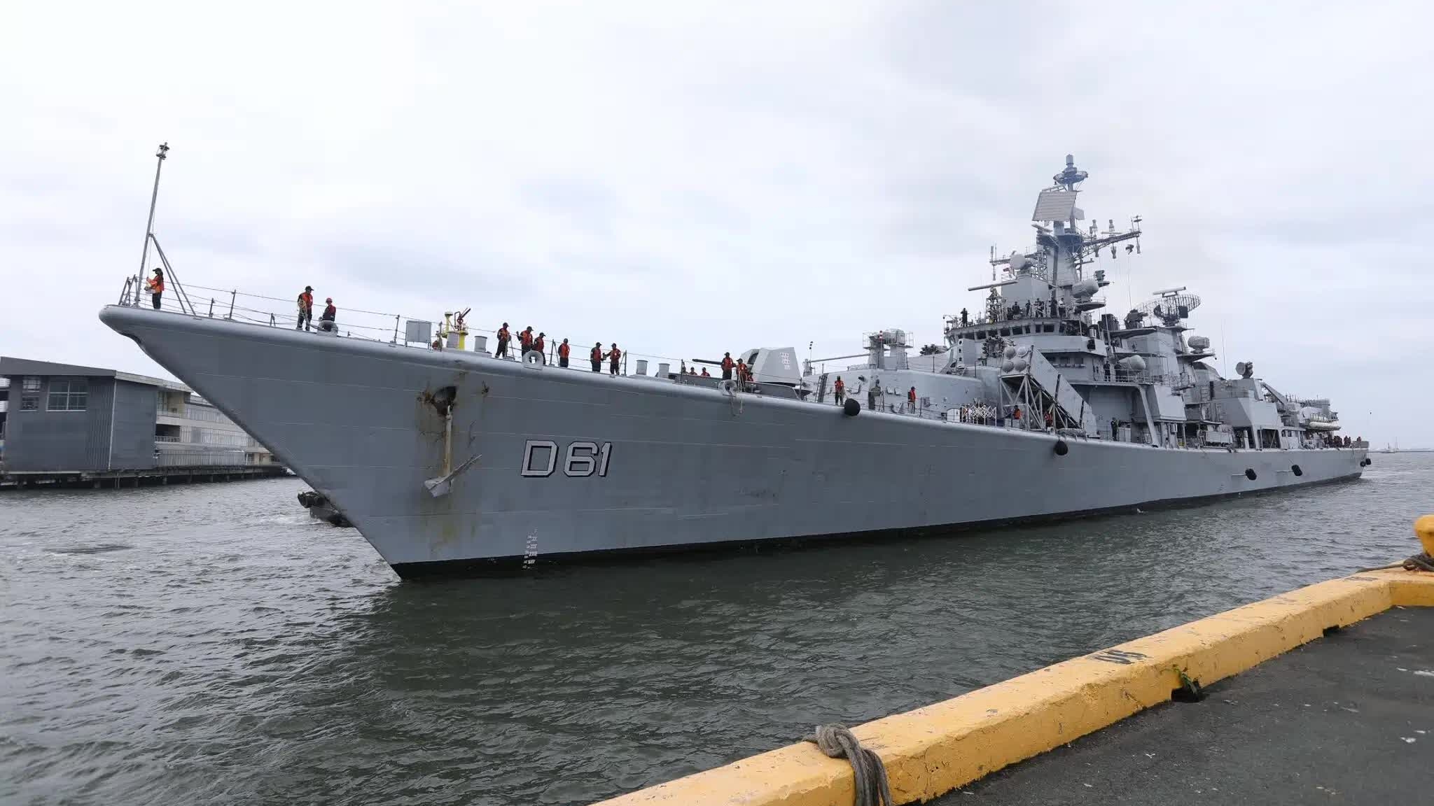 Ấn Độ đưa 3 tàu chiến đến Philippines, lần đầu diễn tập hải quân chung ở Biển Đông