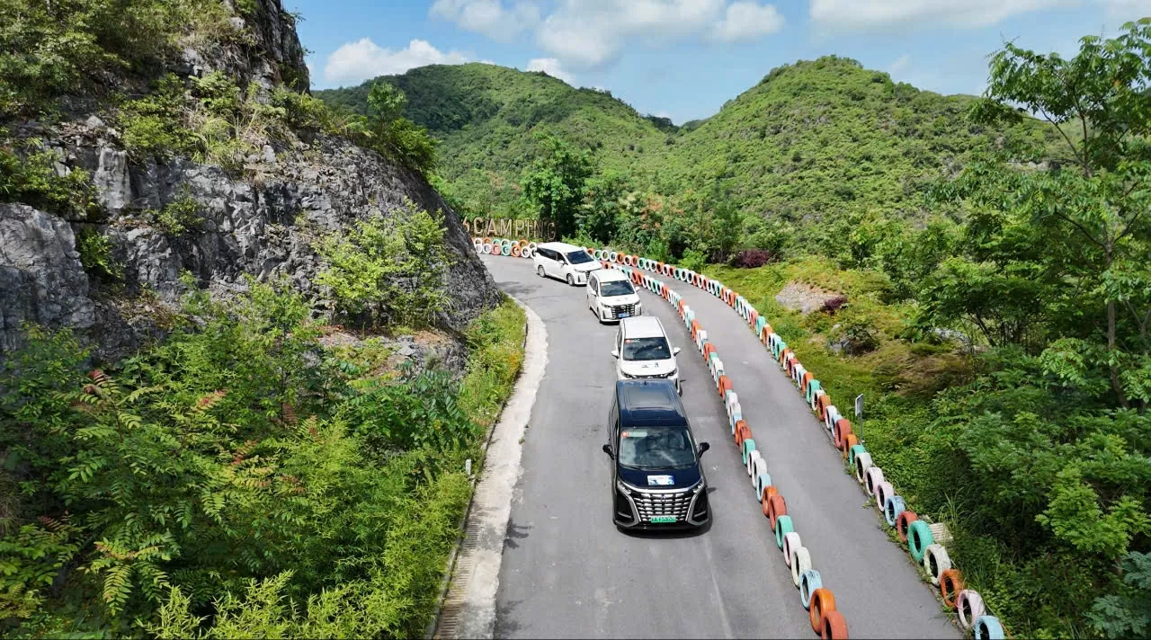 Tăng cường giao lưu Văn hóa Việt – Trung qua trải nghiệm tour du lịch tự lái xe