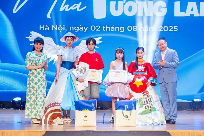 Trao giải cuộc thi Nhà thiết kế tương lai toàn quốc 2025 Trao giải cuộc thi Nhà thiết kế tương lai toàn quốc 2025