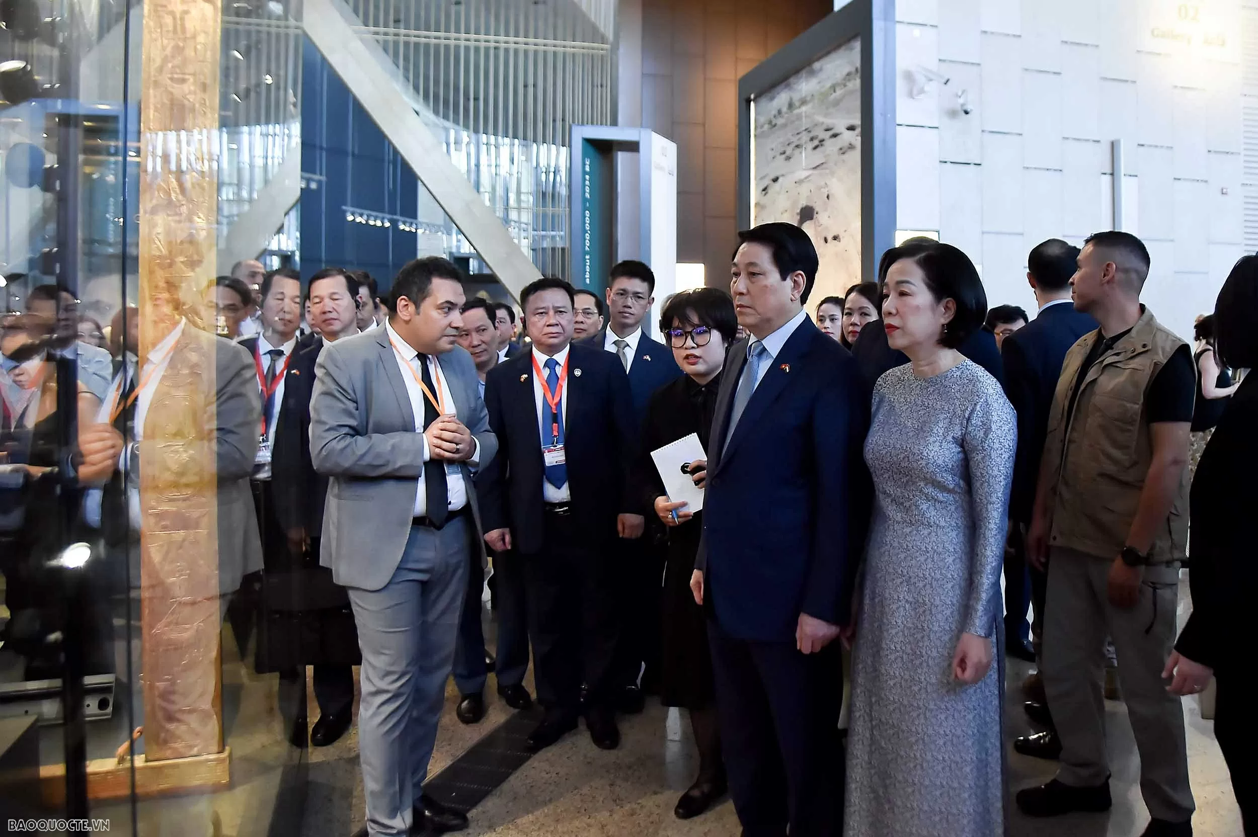 Chủ tịch nước thăm Đại bảo tàng Ai Cập - Biểu tượng hội tụ di sản văn minh cổ đại và khát vọng hiện đại hóa
