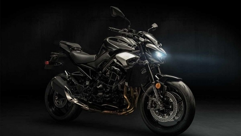 Mô tô phân khối lớn Kawasaki Z900 2025 ra mắt tại Việt Nam, giá 299 triệu đồng