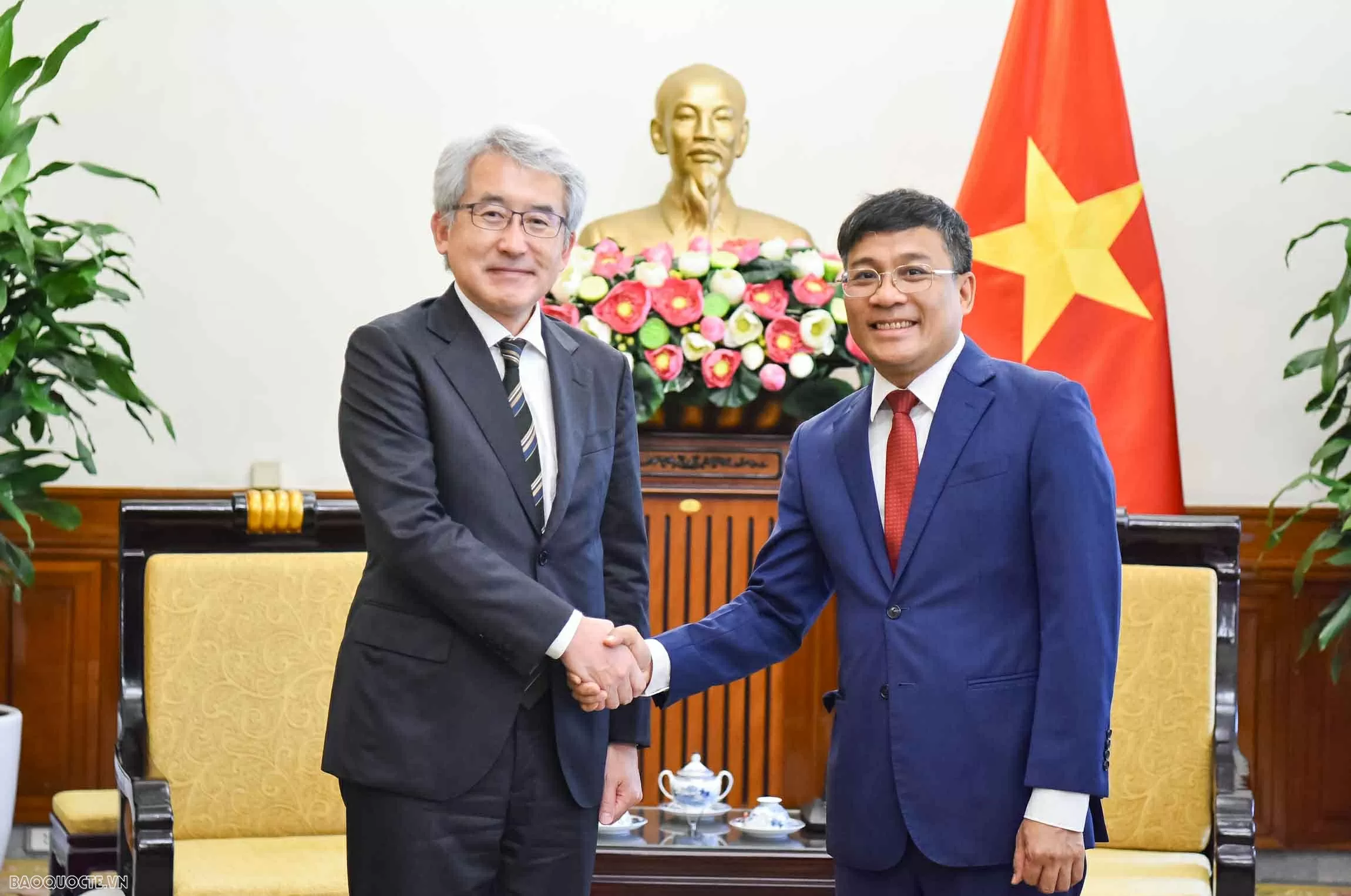 Đề nghị Nhật Bản xem xét cấp ODA có điều kiện và ưu đãi, đơn giản hơn cho Việt Nam Đề nghị Nhật Bản xem xét cấp ODA có điều kiện và ưu đãi, đơn giản hơn cho Việt Nam