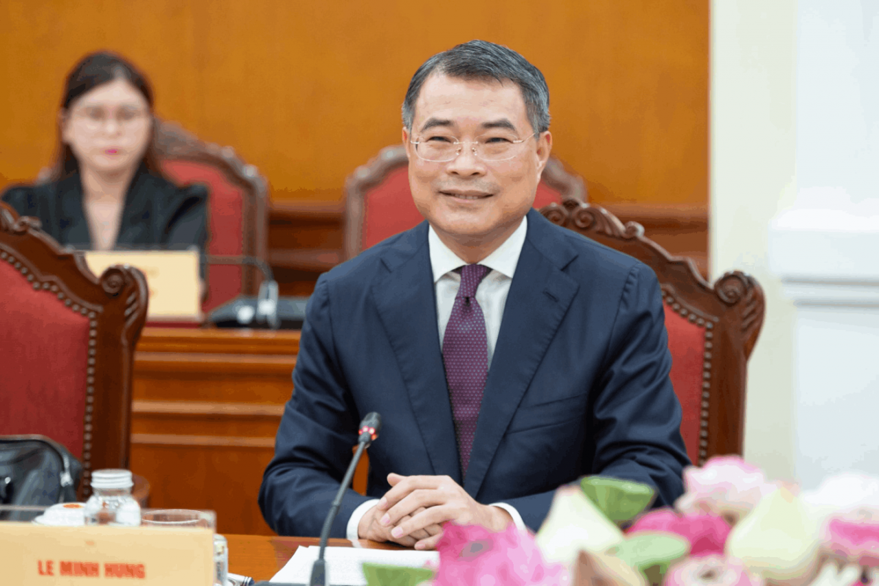 Trưởng Ban Tổ chức Trung ương, Chủ tịch Nhóm Nghị sĩ hữu nghị Việt Nam - Nhật Bản Lê Minh Hưng phát biểu tại cuộc tiếp. (Ảnh: Phạm Thắng)