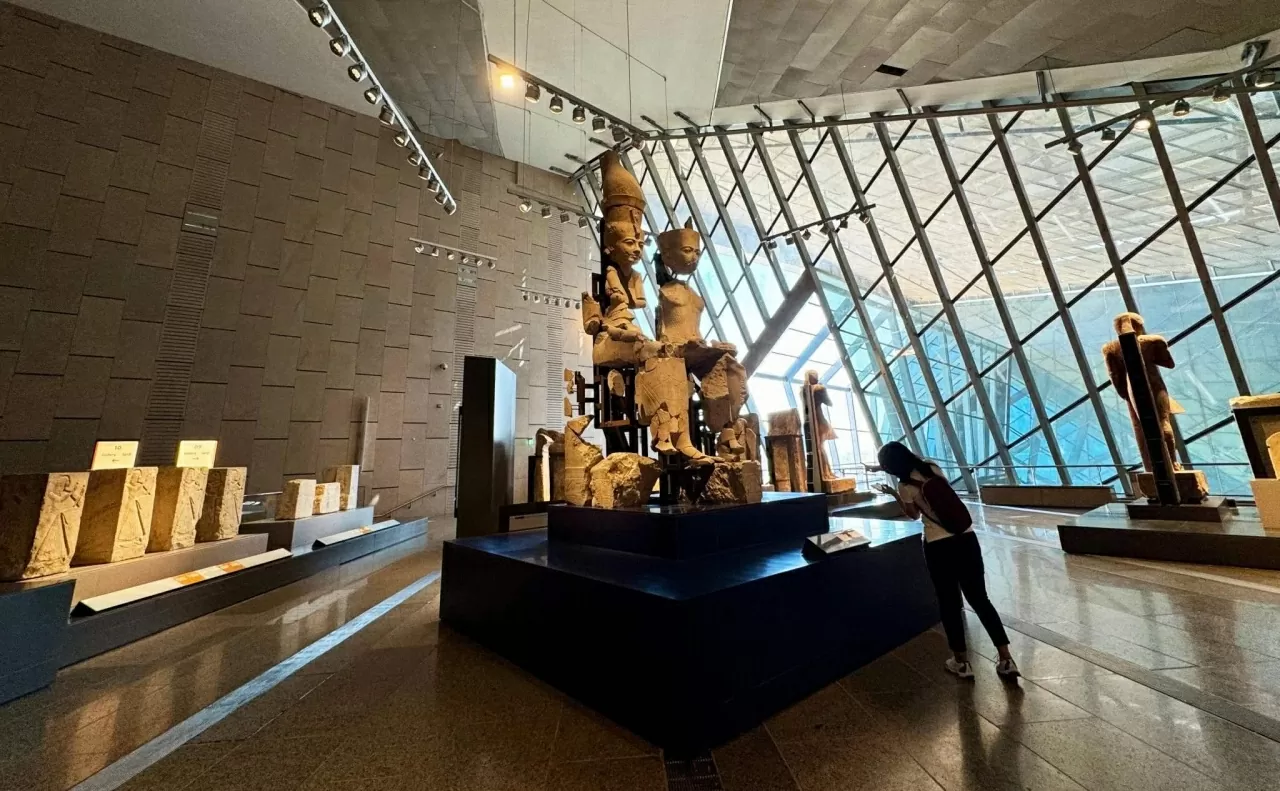 Choáng ngợp với không gian bên trong Đại bảo tàng Ai Cập
