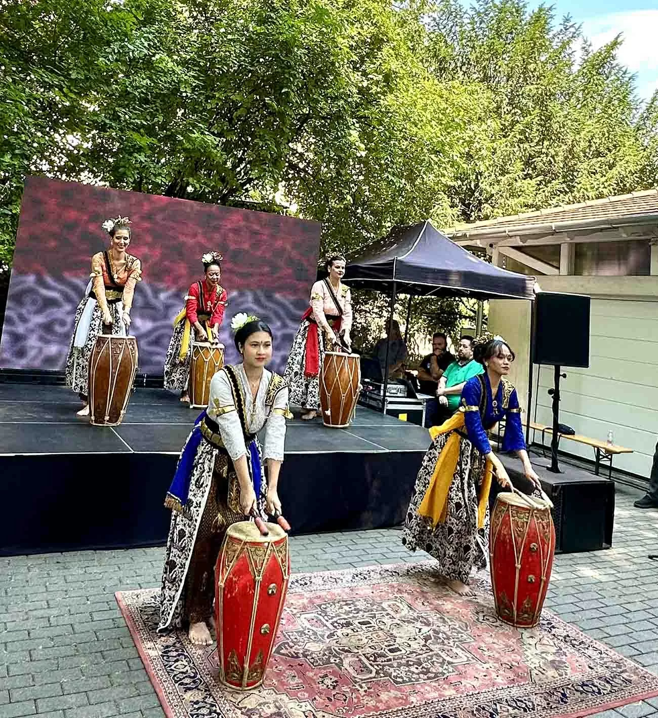 Kỷ niệm 58 năm thành lập ASEAN tại Hungary: Gắn kết cộng đồng, tôn vinh bản sắc