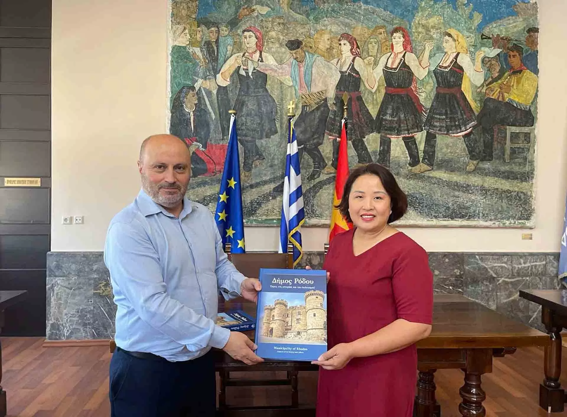 Tăng cường quan hệ hợp tác giữa Việt Nam và đảo Rhodes, Hy Lạp