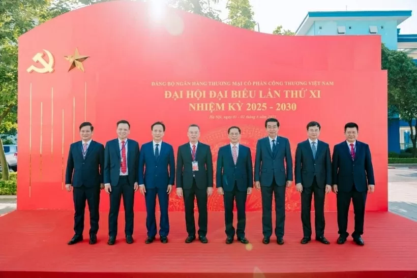 Đại hội Đảng bộ VietinBank: Cùng đất nước tiến mạnh trong kỷ nguyên mới Đại hội Đảng bộ VietinBank: Cùng đất nước tiến mạnh trong kỷ nguyên mới