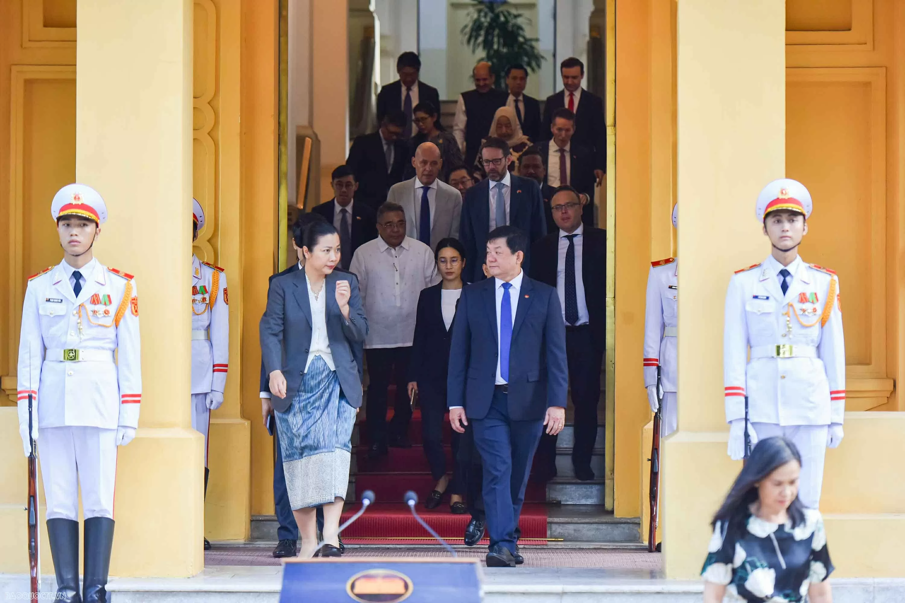 Lễ thượng cờ ASEAN kỷ niệm 58 năm thành lập ASEAN